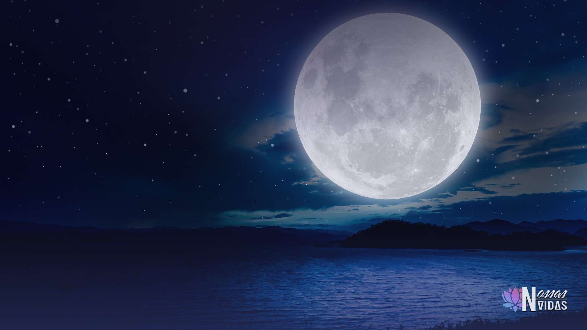 Lua cheia sobre o lago em noite estrelada, simbolo do Portal 07/07 2026